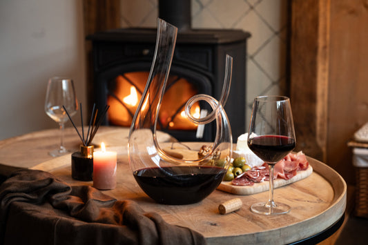 Hoe maak je een decanteerkaraf schoon?