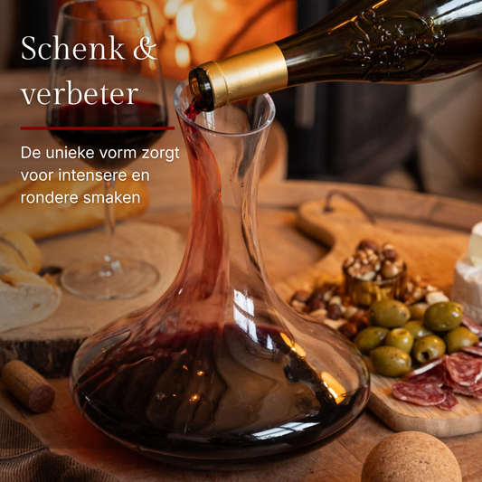 Wat is het verschil tussen decanteren en karafferen?